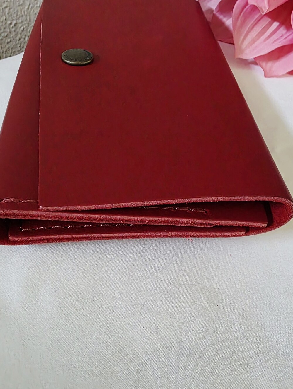 Portland Leather Ruby Red Rancher Wallet - Picture 4 of 7